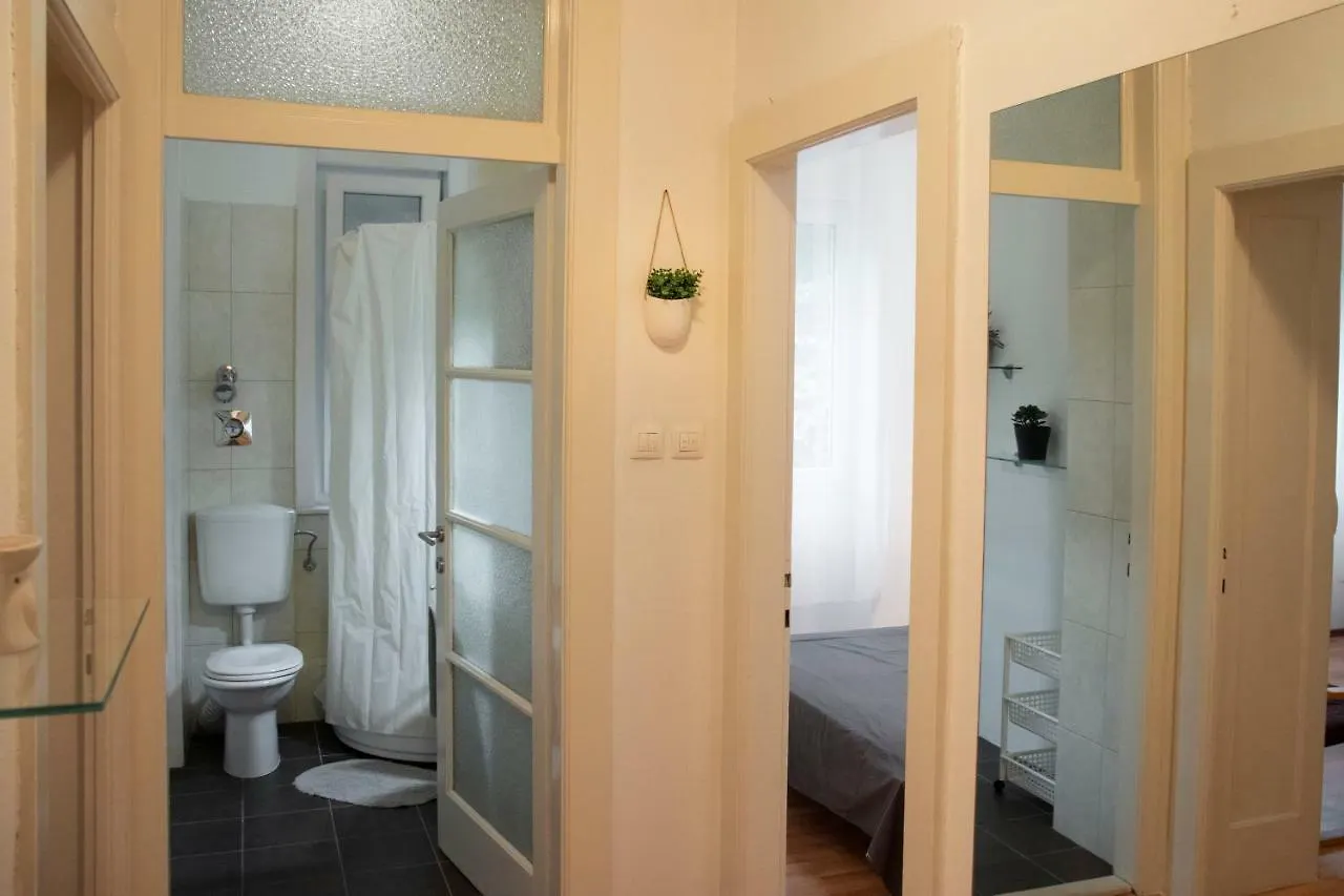 Apartment Palcic  Split