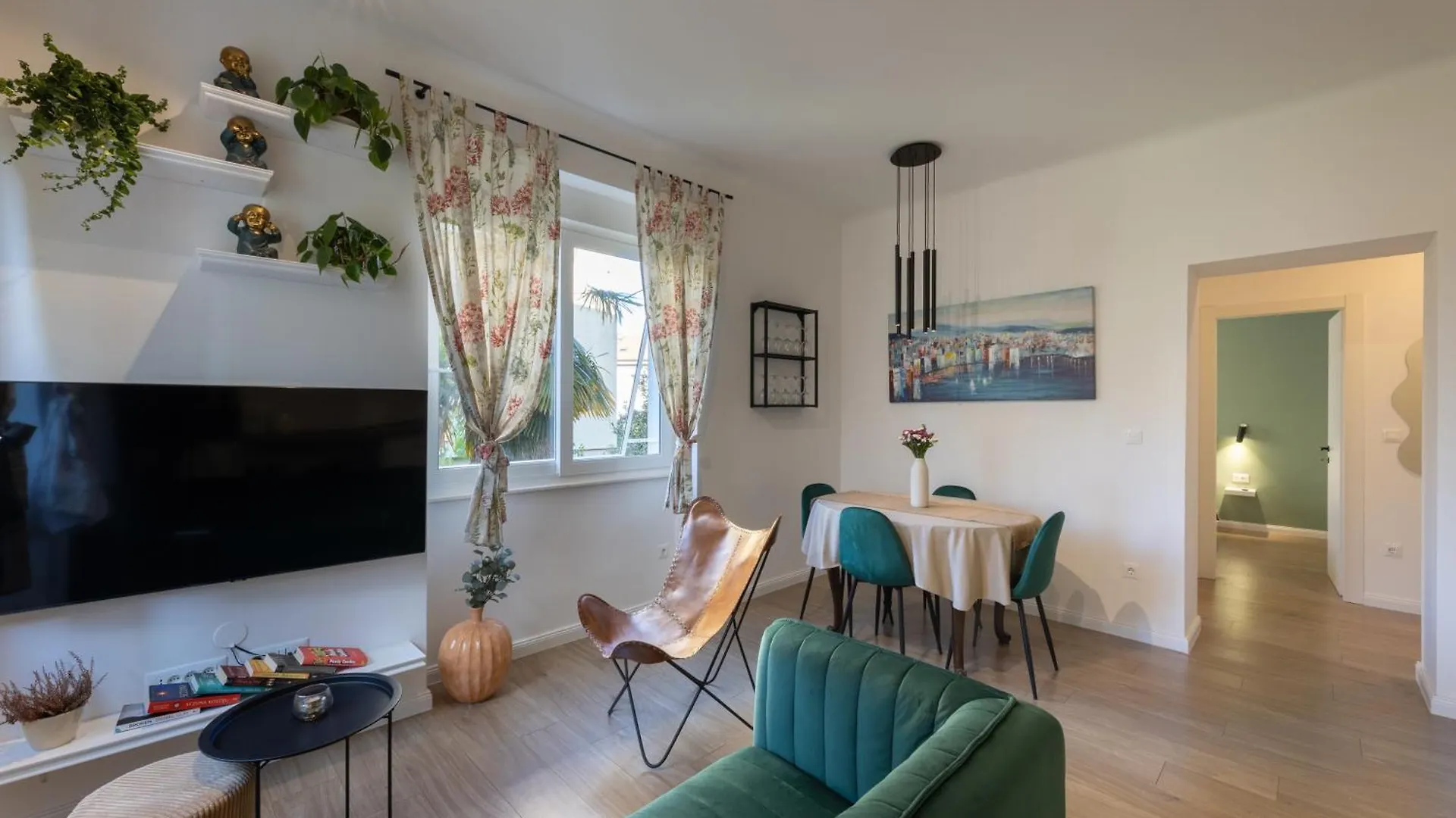 Apartment Palcic Split 0*,  Croatia